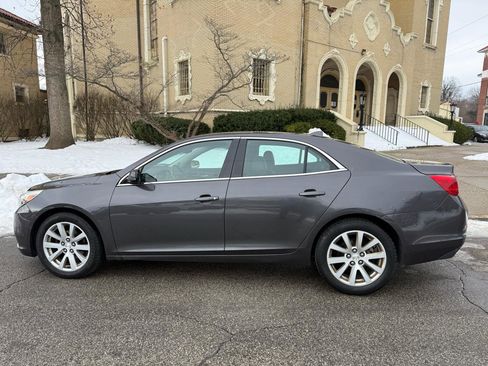 Used 2013 Chevrolet Malibu LT image 2