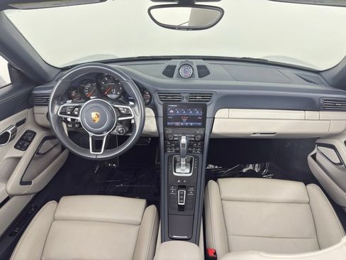 Used 2017 Porsche 911 Carrera S RWD image 28