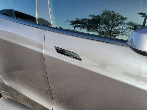 Used 2022 Tesla Model S AWD/4WD image 20