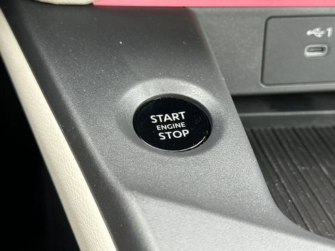 New 2026 Nissan Sentra SL w/ Floor Mat Package FWD image 21
