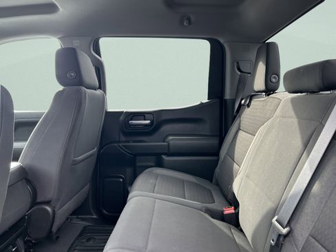 Used 2022 Chevrolet Silverado 1500 LT image 14