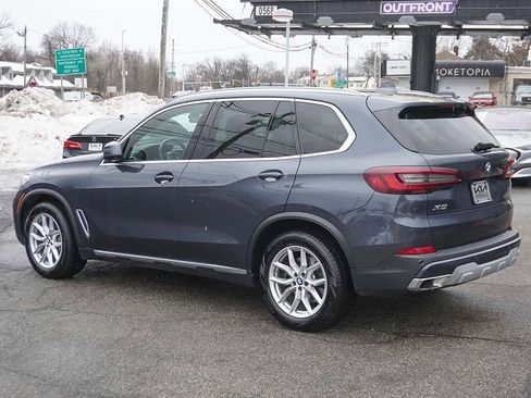 Used 2022 BMW X5 xDrive40i w/ Premium Package image 13