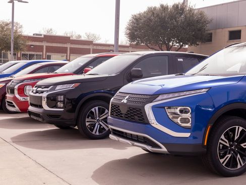 New 2026 Mitsubishi Outlander ES image 30