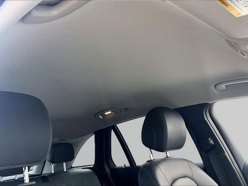 Used 2022 Mercedes-Benz GLC 300 image 16