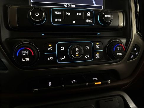 Used 2016 Chevrolet Silverado 1500 High Country image 17