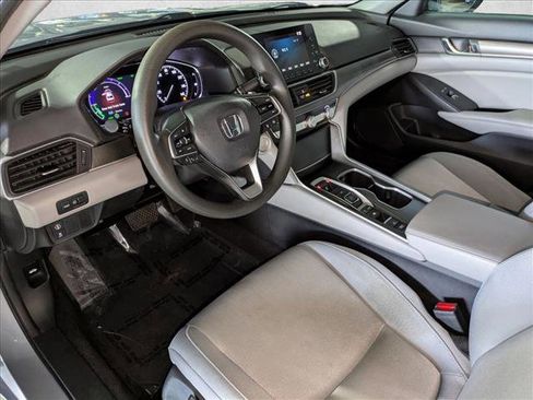 Used 2019 Honda Accord Hybrid image 10