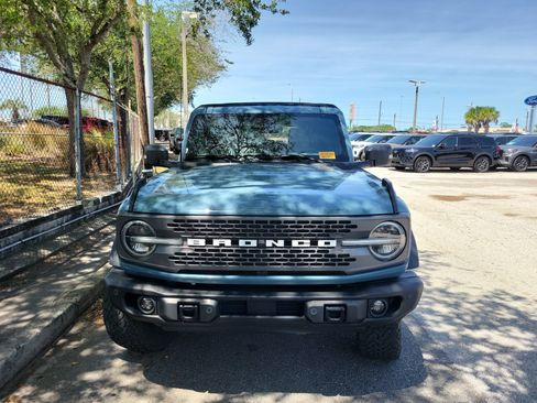 Used 2022 Ford Bronco Badlands image 2