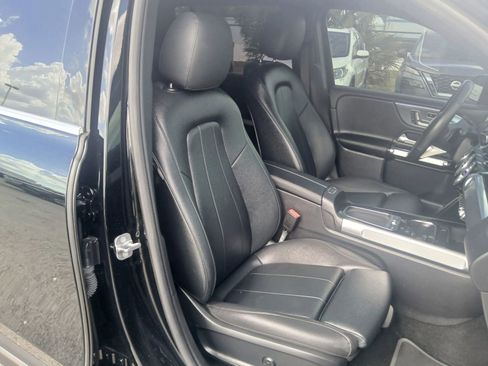 Used 2024 Mercedes-Benz EQB 300 4MATIC w/ Winter Package image 20