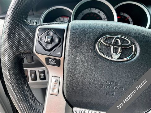 Used 2015 Toyota Tacoma 4x4 Double Cab w/ SR5 Package image 16