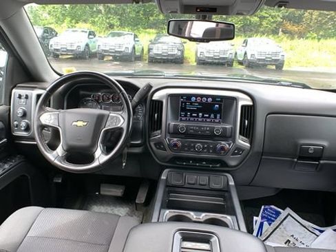 Used 2018 Chevrolet Silverado 1500 LT w/ All Star Edition AWD/4WD image 23