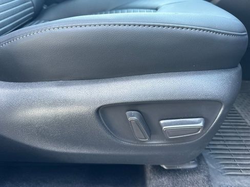 Certified 2026 Toyota Highlander XSE AWD/4WD image 25