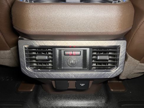 Used 2024 Ford F350 King Ranch image 11