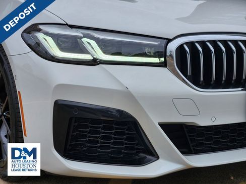 Used 2023 BMW 540i w/ M Sport Package image 8