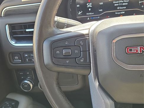 Used 2022 GMC Yukon XL SLT w/ SLT Luxury Package image 21