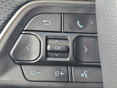 Used 2025 Toyota Tacoma TRD Sport image 22