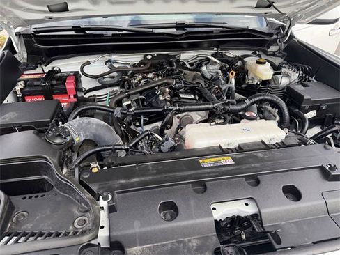 Certified 2024 Toyota Tacoma SR5 w/ SR5 Upgrade Package image 25