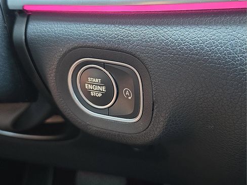 Used 2021 Mercedes-Benz GLE 350 4MATIC image 12