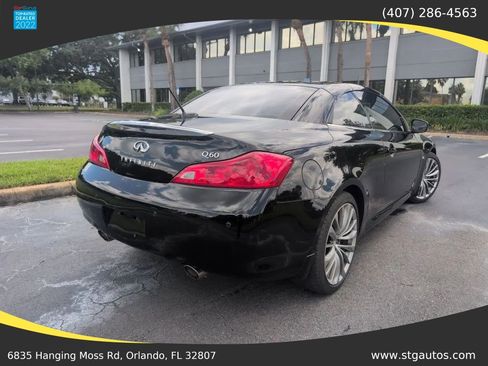 Used 2015 INFINITI Q60 Convertible w/ Premium Package RWD image 5