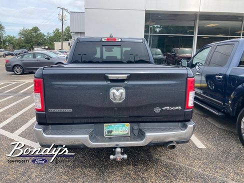 Used 2019 RAM 1500 Big Horn AWD/4WD image 3