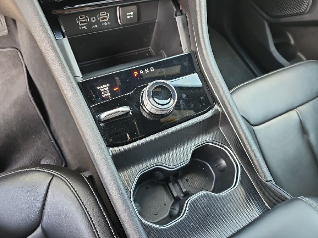 Used 2025 Jeep Grand Cherokee Limited AWD/4WD image 28
