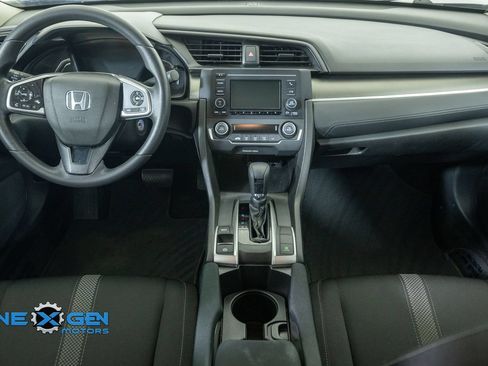 Used 2019 Honda Civic LX image 28