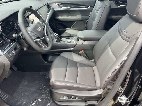 New 2025 Cadillac XT5 Premium Luxury image 19