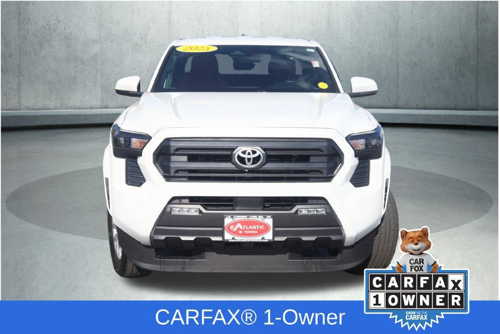 Used 2025 Toyota Tacoma SR5 AWD/4WD image 2