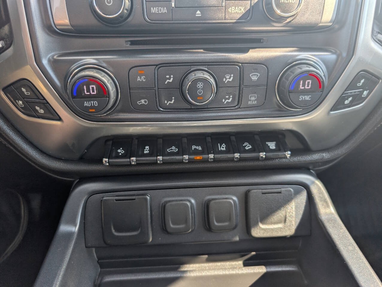 Used 2019 Chevrolet Silverado 2500 LTZ w/ Duramax Plus Package AWD/4WD image 17