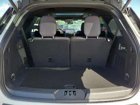 New 2026 Ford Explorer Platinum RWD image 11