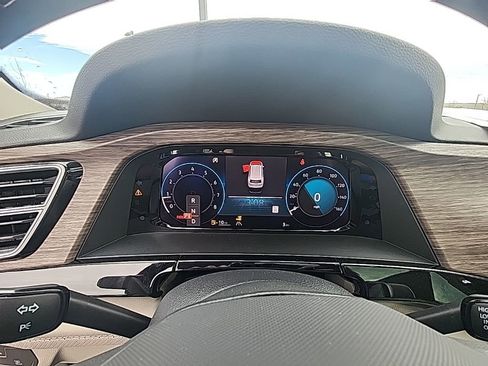 New 2025 Volkswagen Atlas SEL image 12