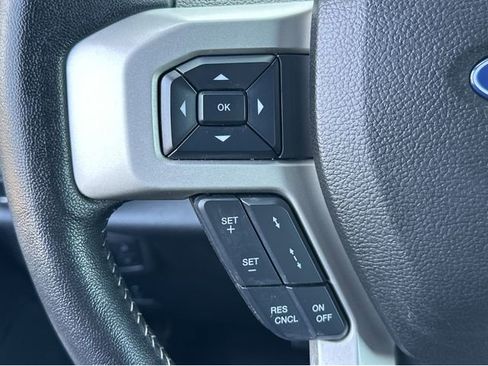 Used 2020 Ford F350 Lariat w/ Lariat Ultimate Package AWD/4WD image 26