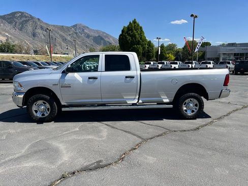 Used 2016 RAM 2500 Tradesman w/ Chrome Appearance Group AWD/4WD image 10