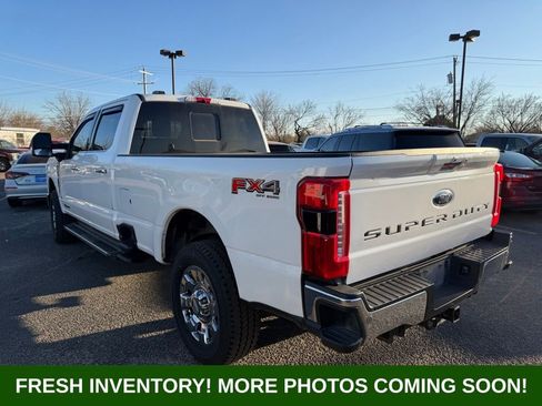 Used 2023 Ford F250 Lariat w/ Tow Technology Package image 4