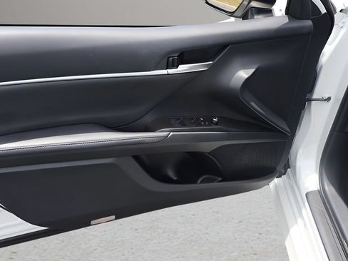 Certified 2024 Toyota Camry XLE FWD image 9