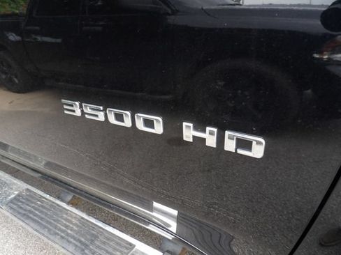 Used 2022 Chevrolet Silverado 3500 High Country w/ Safety Package II AWD/4WD image 15