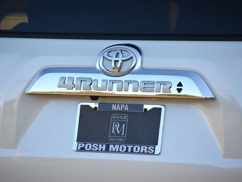 Used 2019 Toyota 4Runner Limited AWD 4dr SUV image 23