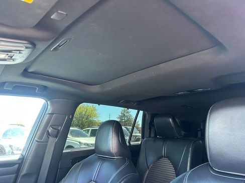Used 2022 Toyota Highlander XSE AWD/4WD image 30