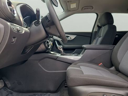 New 2026 Chevrolet Blazer LT w/ Convenience Package FWD image 22