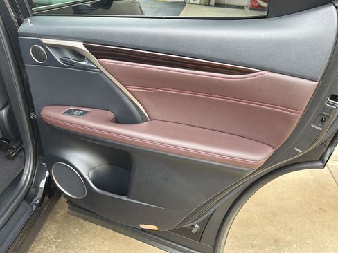 Used 2019 Lexus RX 350L FWD image 15