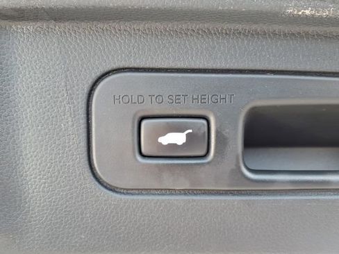 Certified 2024 Honda Pilot Elite image 21