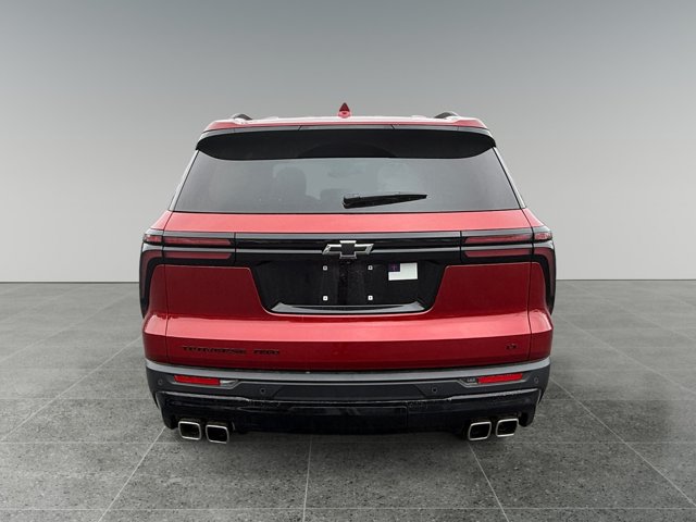 Used 2025 Chevrolet Traverse LT w/ Midnight/Sport Edition AWD/4WD image 4