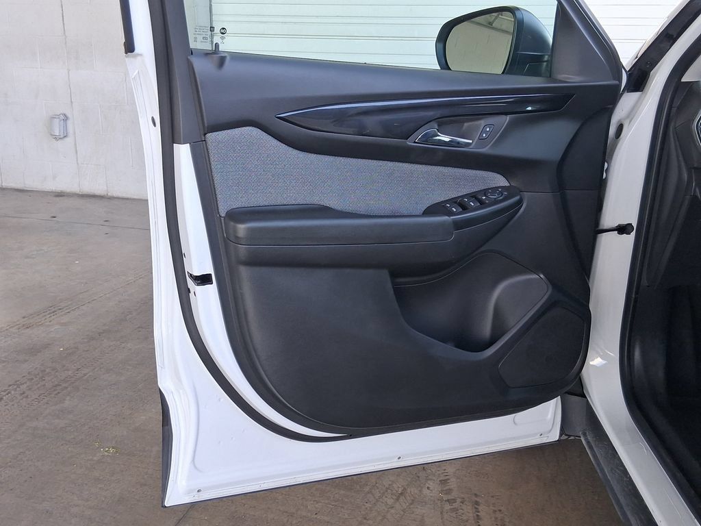 Used 2024 Chevrolet TrailBlazer LS w/ LS Convenience Package FWD image 18