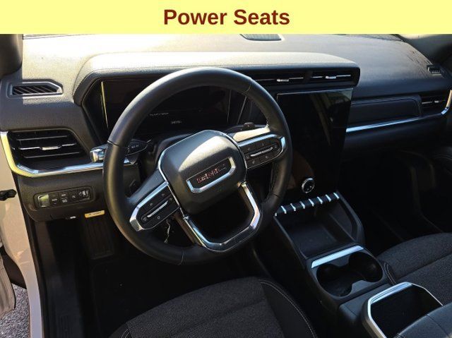 Used 2025 GMC Terrain Elevation AWD/4WD image 13