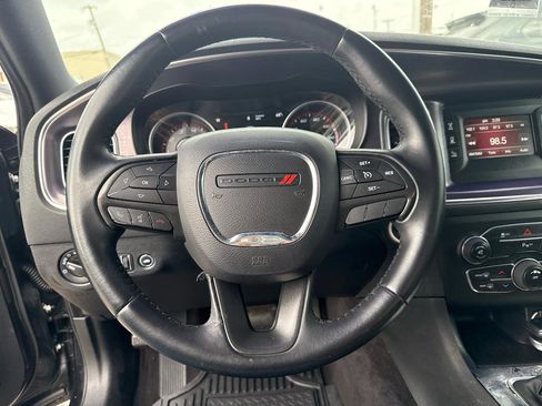 Used 2016 Dodge Charger SE w/ Popular Equipment Group image 15