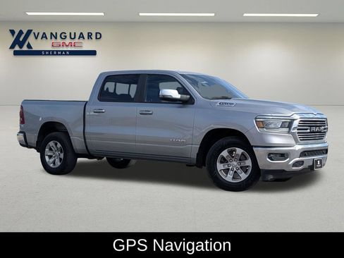 Used 2023 RAM 1500 Laramie AWD/4WD image 1