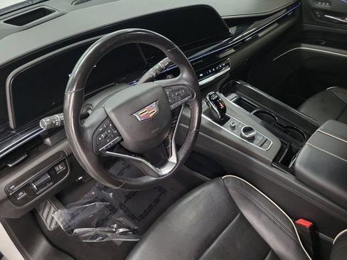 Used 2021 Cadillac Escalade Sport RWD image 20