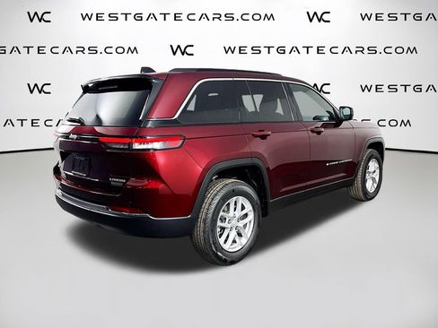 New 2025 Jeep Grand Cherokee Laredo X w/ Luxury Tech Group I image 8