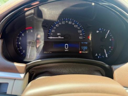 Used 2015 Cadillac XTS Luxury FWD image 20