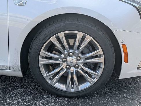 Used 2019 Cadillac XTS Luxury w/ Driver Awareness Package FWD image 11