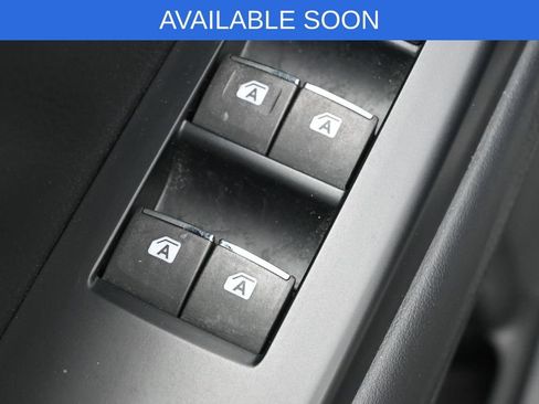 Used 2015 Toyota Highlander Limited w/ Driver Technology Package AWD/4WD image 13